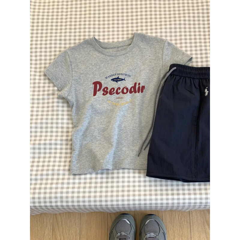 American-Style Letter Print Base Shirt for Women, Summer 2026 New Model, Regular Shoulder Fit, Slimming Inner Wear, Casual Short-Sleeve T-Shirt