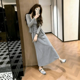 韩系松弛感连衣裙子早秋季新款女装穿搭开衫吊带半身裙三件套套装