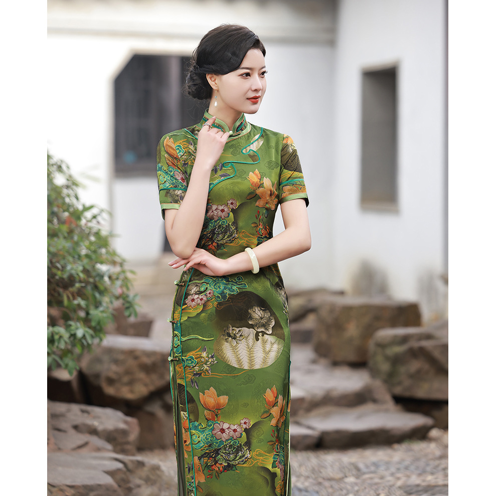 2022 new pattern Stand collar Short sleeved frog Cheongsam skirt have more cash than can be accounted for exquisite Self cultivation Old Shanghai Retro cheongsam