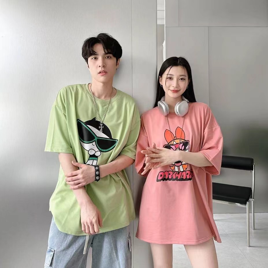 순수 코튼 백 백 칼라 여름 새로운 미국 하이 스트리트 만화 애니메이션 인쇄 라운드 넥 짧은 소매 티셔츠 커플 도매
