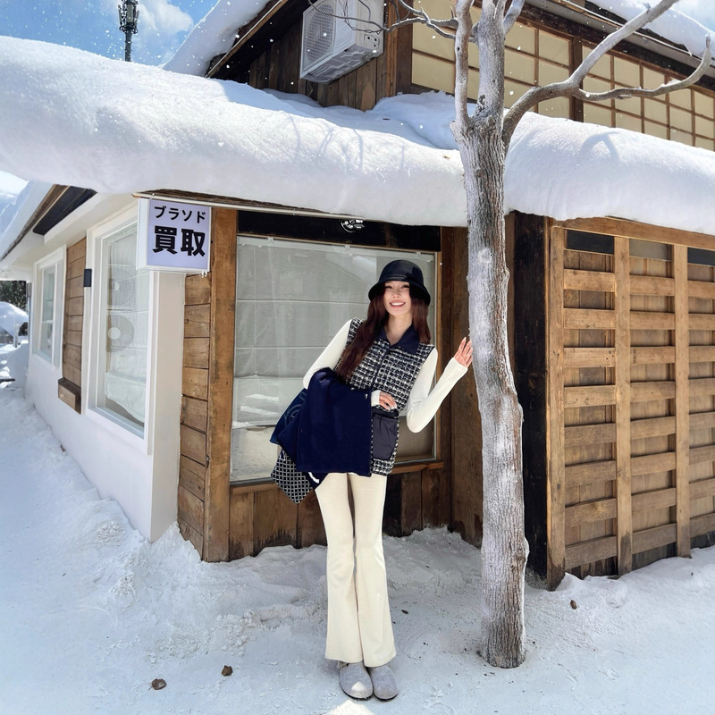 Shenzhen Nanyou Classy Original Cd Home 25 Autumn and Winter H Lapel Version Cut Snowflake Woven down Vest Jacket