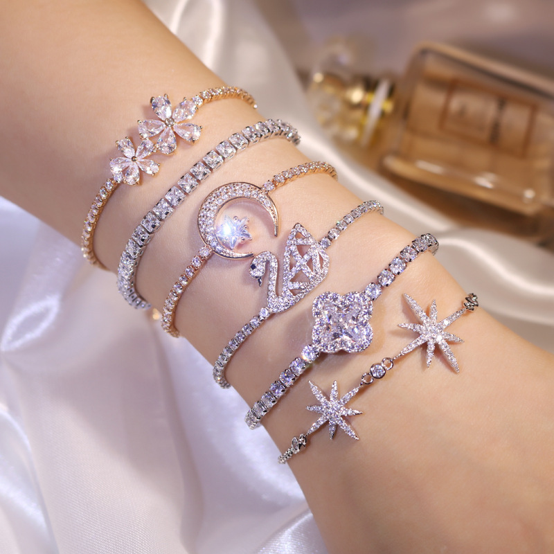 Korean Style Simple Fashion Swan Bracelet Women's Jewelry Micro-inlaid Zircon Full Diamond Gift Bracelet European and American Cross-border Foreign Trade Korean Style Simple Fashion Swan Bracelet Women's Jewelry Micro-inlaid Zircon Full Diamond Gift Bracelet European and American Cross-border Foreign Trade