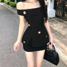 2026�ļ��¿�������ΰ�ȹ������װŮǧ�𻨶��׺һ�ּ���������