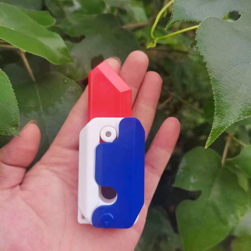 ディザトーン同金3d重力ダイコン刀現物重力ナイフ卸売りネット紅爆金創意解凍玩具|undefined