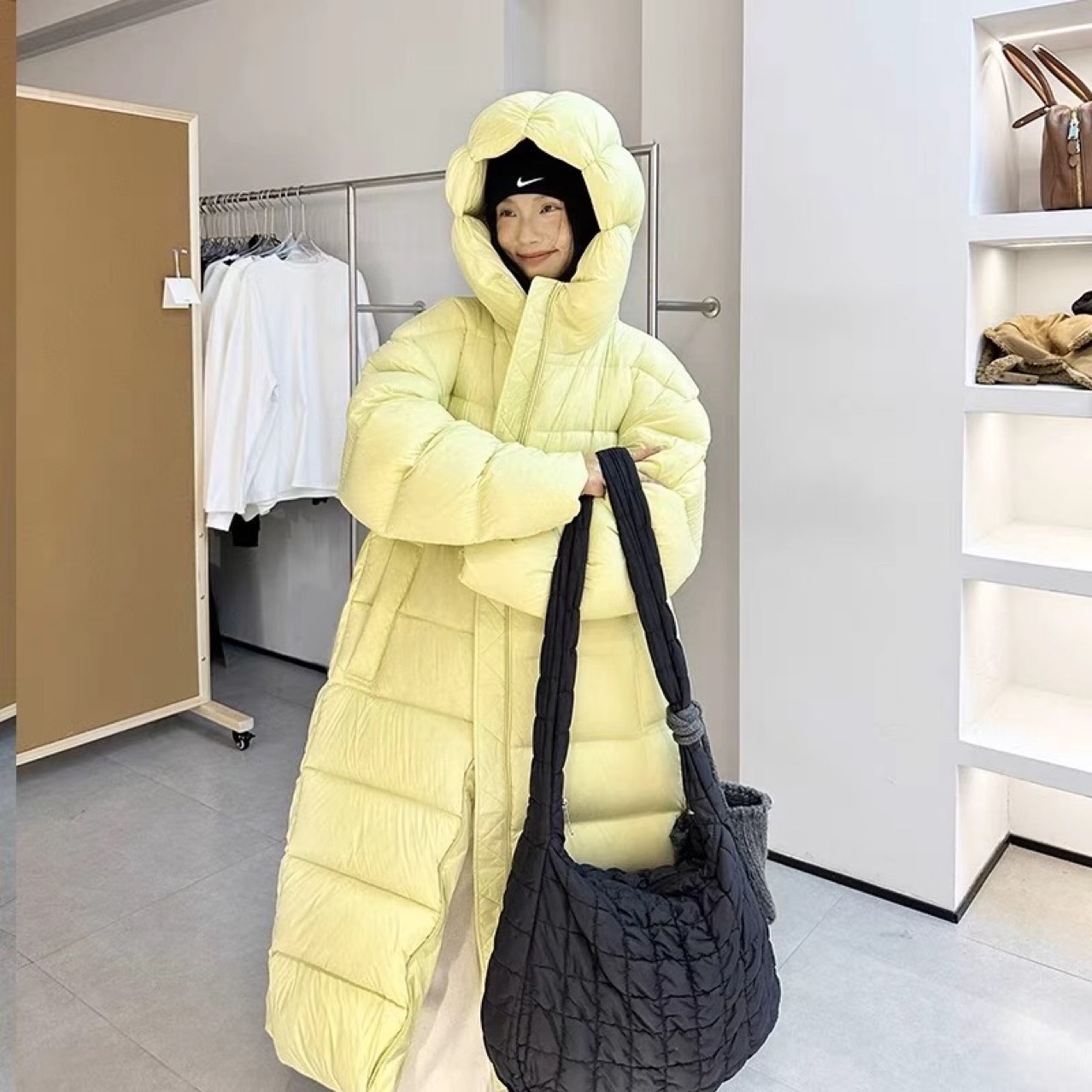 泡芙羽绒服女款冬季休闲长款过膝到脚踝高充绒量白鸭绒保暖外套潮