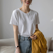 V领短袖T恤女宽松显瘦韩版2023夏黑白纯色新款打底衫上衣