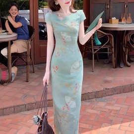 【镜花浅】2024新中式复古改良气质连衣裙女夏绿色裙子