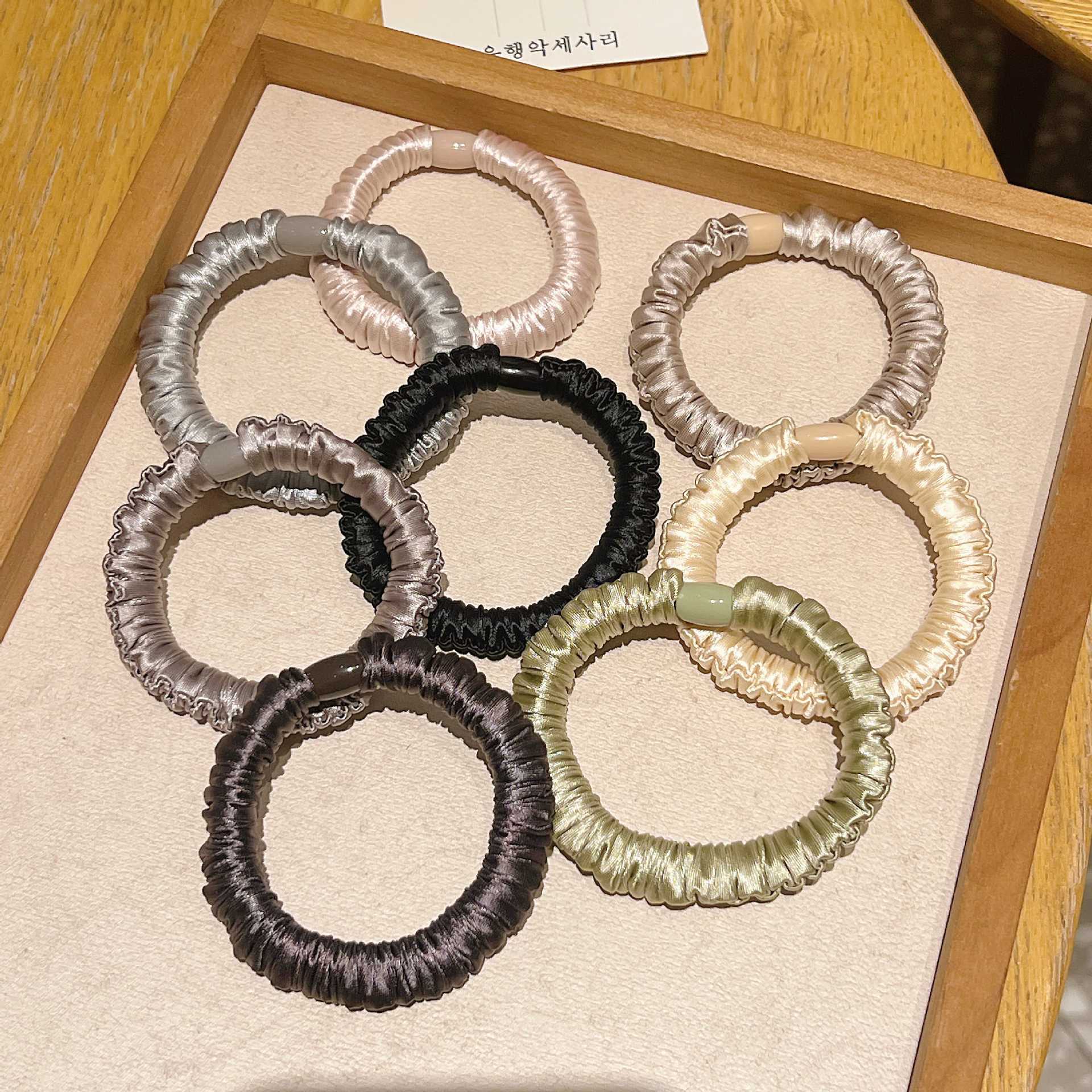 Anillo del intestino delgado de alta calidad anillo de cabello coreano tela de hielo plegada de alta elasticidad cuerda de cabeza suave simple tocado de cola de caballo