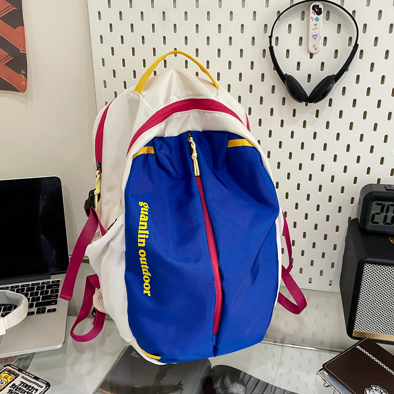 Shake Marvel Tini gran capacidad 2025 nuevo color al aire libre montañismo mochila de viaje casual mochila para hombres y mujeres