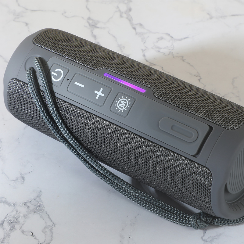 Transfronterizo TG365 altavoz Bluetooth portátil luces de colores regalos al aire libre subwoofer pesado TWS alto valor de sonido Bluetooth