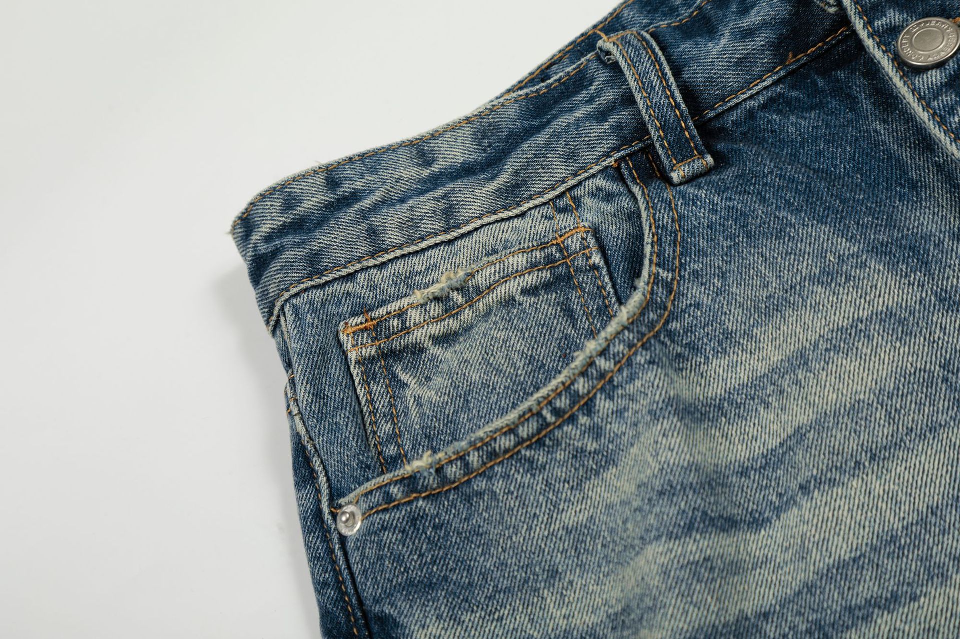 Unisex High Quality Denim Jeans High Street Retro Style Whiskered Texture Design Loose Straight Leg For Men_viptrois.com