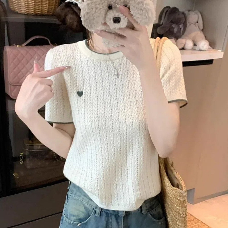 College Style Heart Embroidered Knitted Short-Sleeved Women's 2025 Summer Chic Contrasting Round Neck T-Shirt Bottoming Top