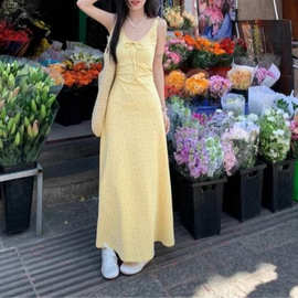 黄色碎花吊带连衣裙女夏季无袖背心裙法式甜美风收腰长裙a字裙子