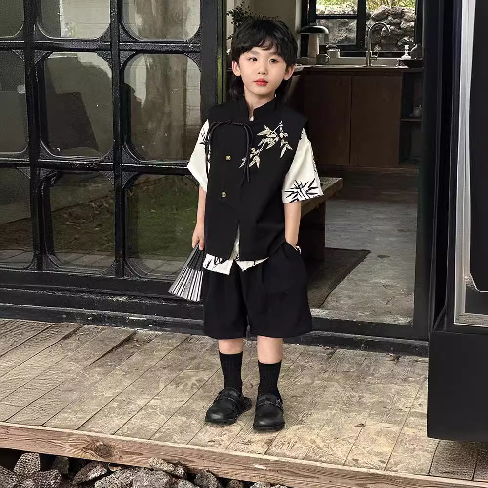 GUOFENG BOY의 골동품 셔츠 조끼 세트 여름 원피스 새로운 중국 스타일 칼라 자수 어린이 패션쇼 공연 원피스 세트