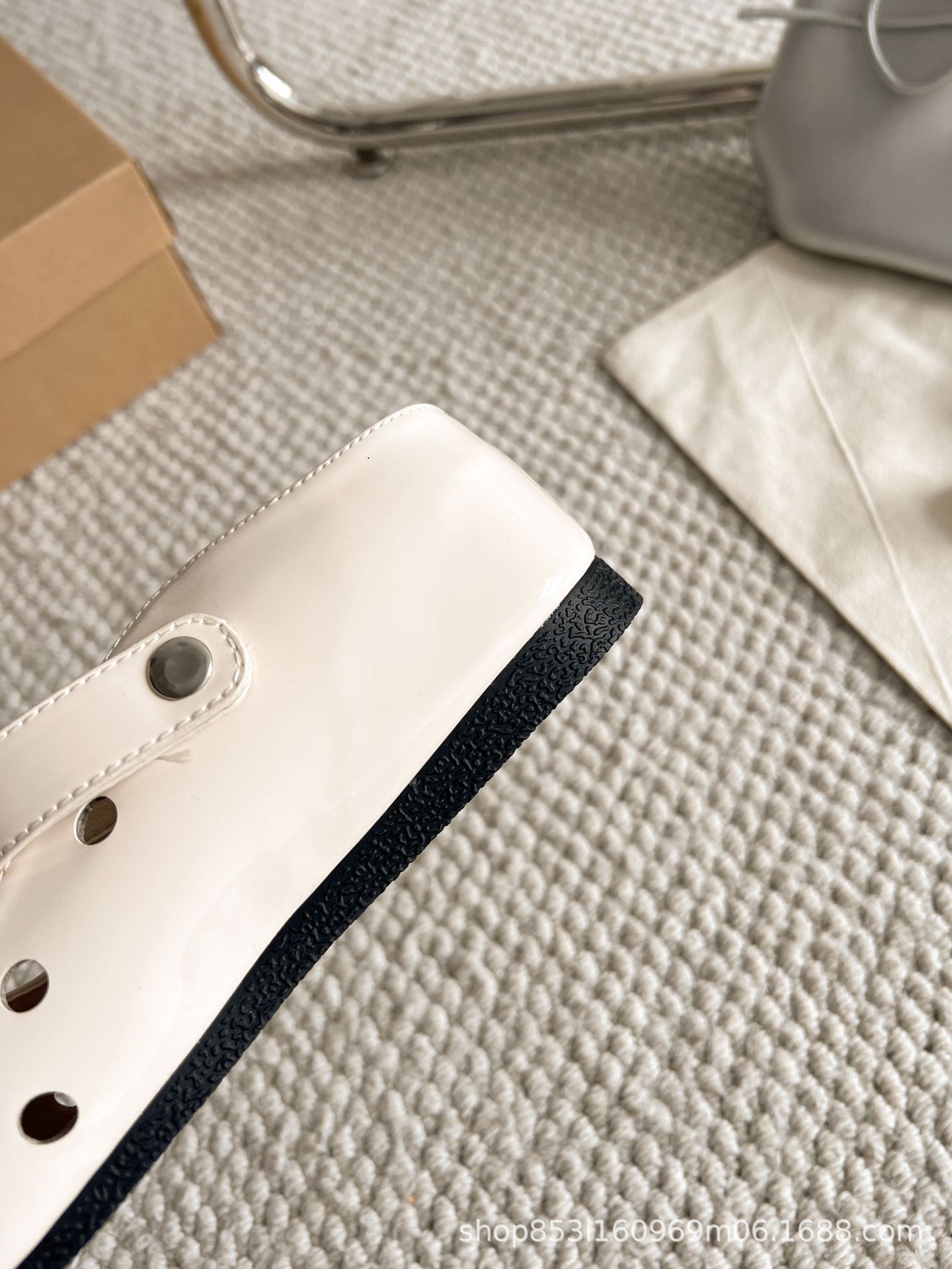 2025052722058882162615w3024h40