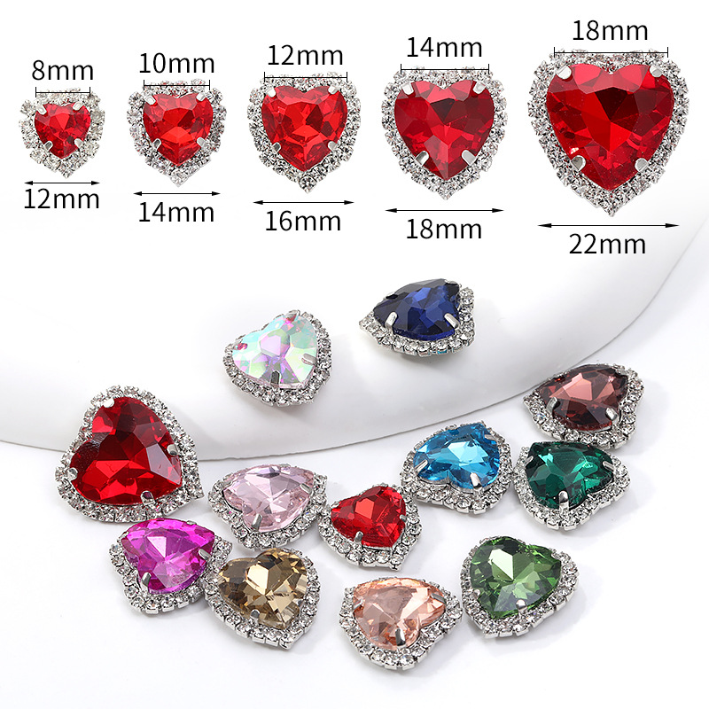 Perforación de garras de borde en forma de corazón transfronterizo Perforación artificial Perforación de diamantes cosidos a mano Adornos de zapatos Accesorios de joyería de ropa Hebilla de cristal de corazón de melocotón
