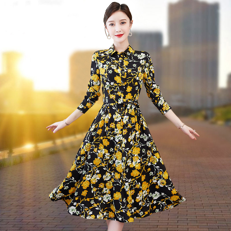 温婉气质修身显瘦时尚碎花连衣裙本款腰带束腰收身A型裙摆修饰腿