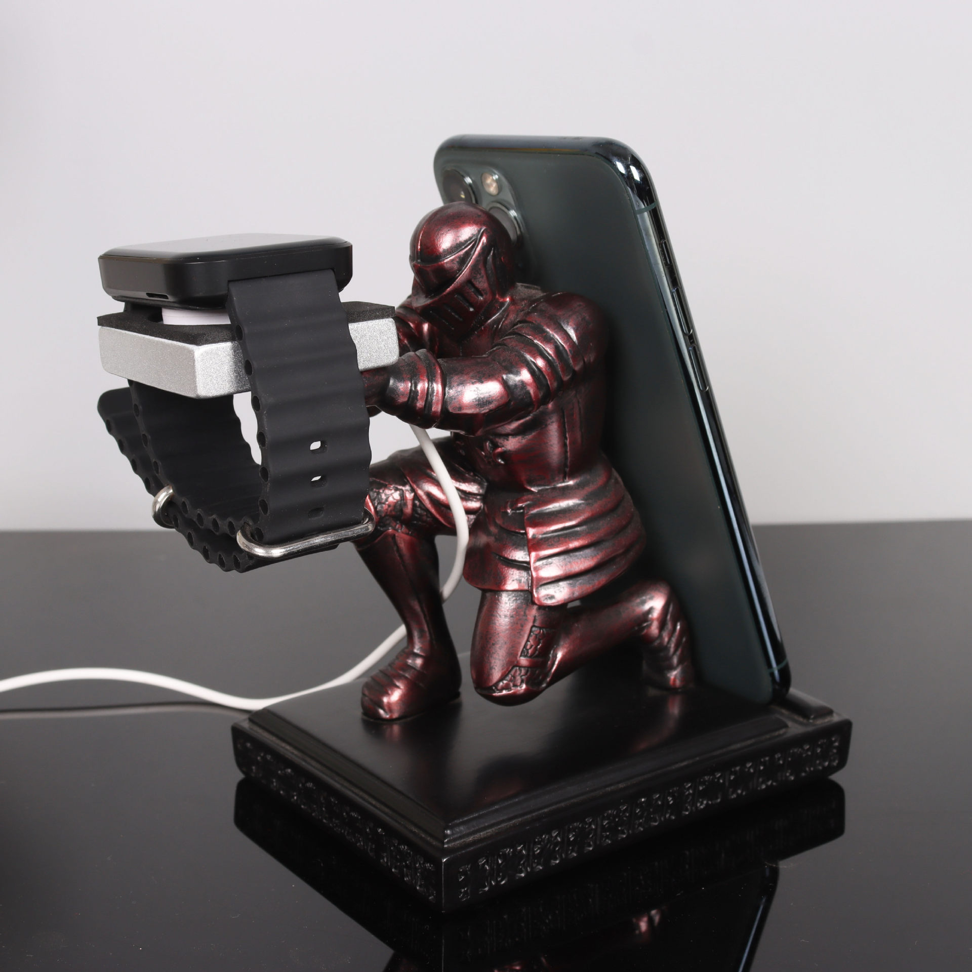 Aplicable para samurai Huawei soporte de carga inalámbrica soporte de teléfono móvil base adornos Apple S9 reloj de carga creativa
