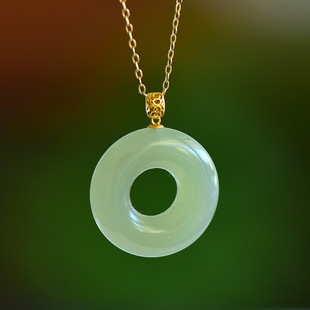 Fubei Diamond Jewelry [18K Gold Inlaid with Hetian Jade Qinghai Material Donut Pendant] the Size of the Bare Stone Is about 20*20mm