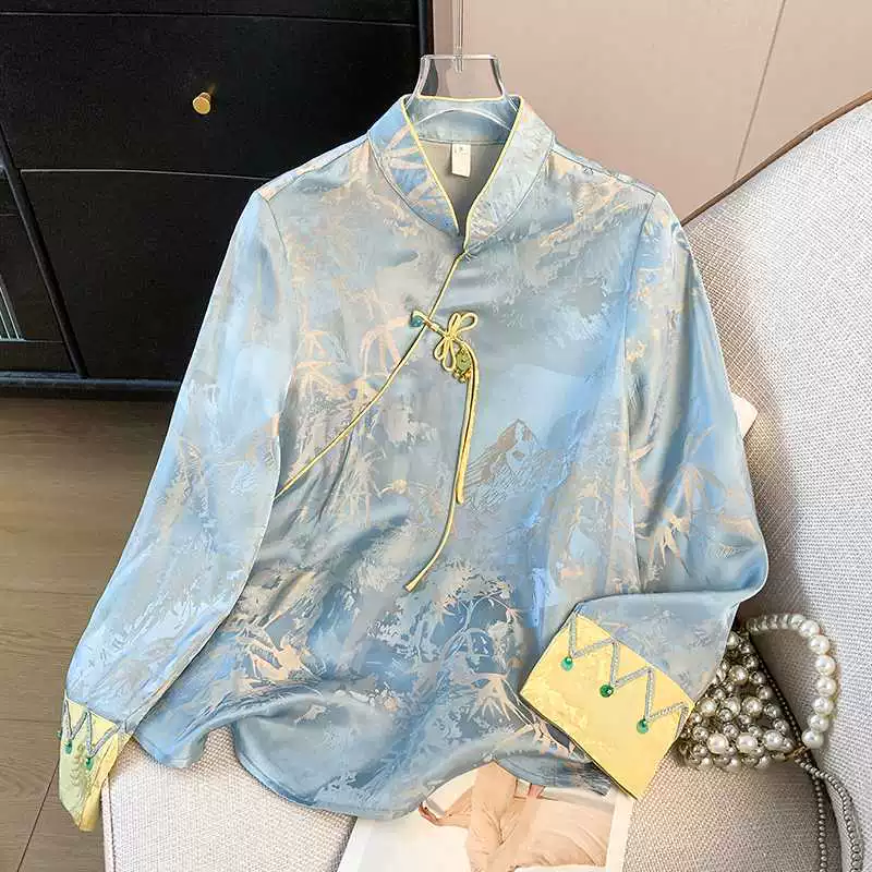 Настоящая фотография нового китайского стиля в национальном стиле с воротником-стойкой и пуговицами из атласного жаккарда с вышивкой и подвеской, улучшенный топ с длинными рукавами в этническом стиле с наклонными лацканами