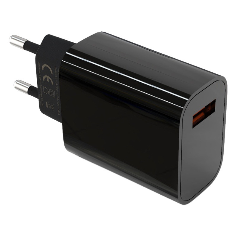 QC3.0 cabeza de carga de nitruro de galio certificación CE estándar europeo 18W cargador rápido cabeza multi-Puerto 5V3A enchufe personalización
