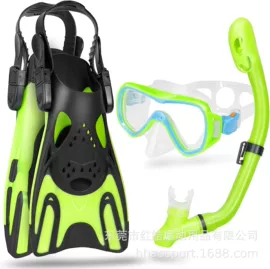 浮潜套装;脚蹼、手蹼;泳镜