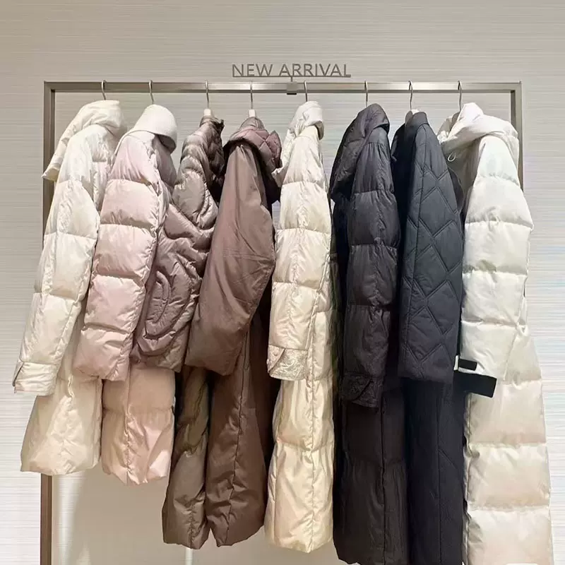 深圳南油冬季新款高级感鹅绒服长款过膝面包服外套女装批发货源