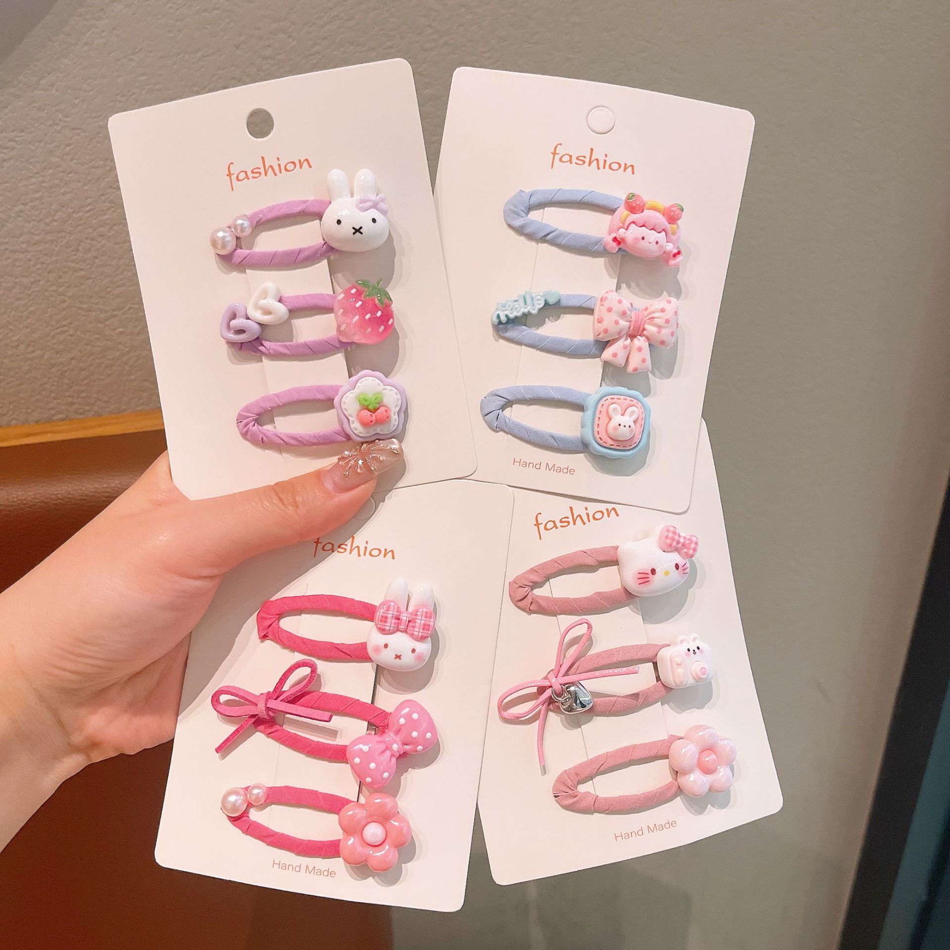 Clip BB para niños lindo cartón de dibujos animados tarjeta de cabello rosa no daña cabello frangeo cabello para niñas joyas de cabello para niñas
