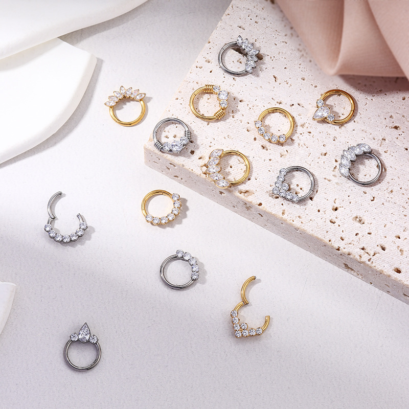 4g Weight Zircon Inlay Material 1 Piece Nose Rings & Studs Retro Leaf Water Droplets Pure Titanium Inlaid Zircon Nose Pin