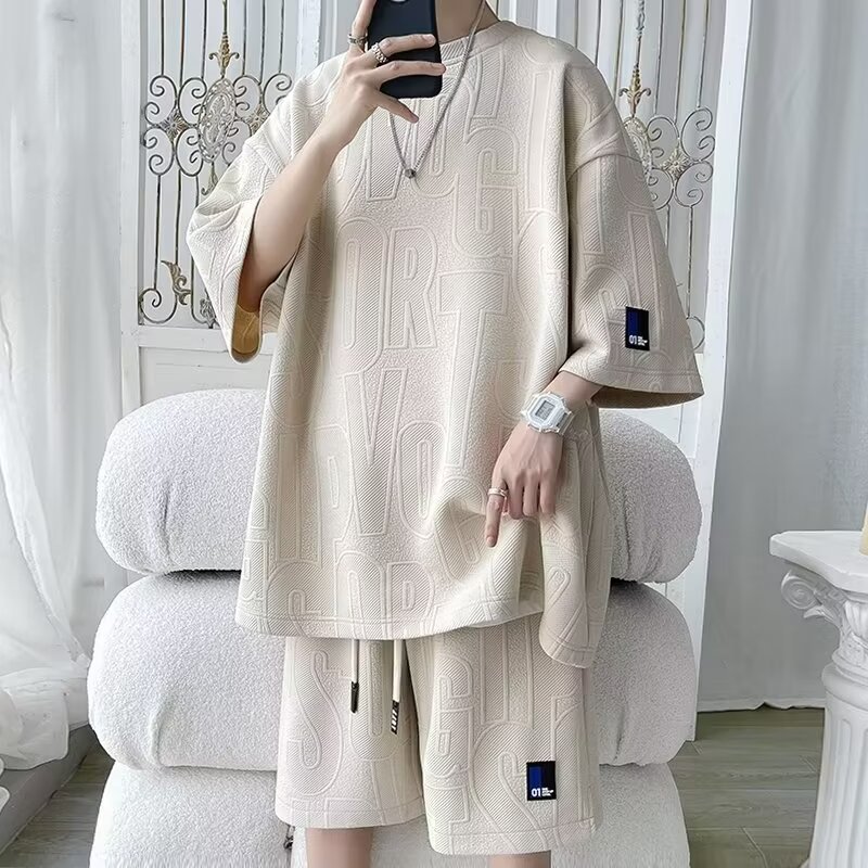 Fabricante de origen Traje de moda de verano Marca de moda para hombres Hermoso conjunto de pantalones cortos deportivos casuales de dos piezas
