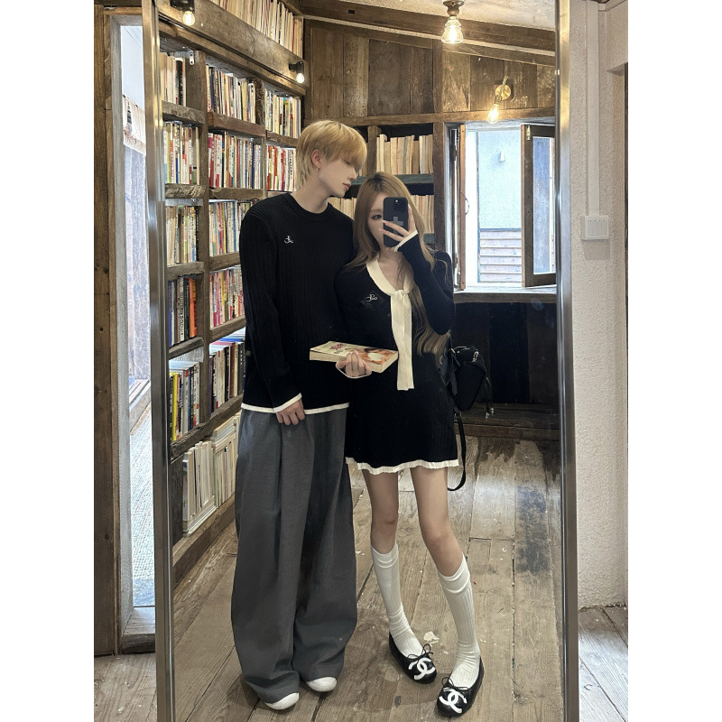 2026 Autumn/Winter Couple Outfits: Thickened Sweaters, Men's Pullovers, Women's Knitwear, Women's Skirts, One Skirt and One Top