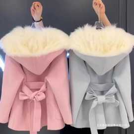 韩系温柔炸街奶乖设计感慵懒蓝色毛绒绒皮毛一体连帽毛呢子外套女