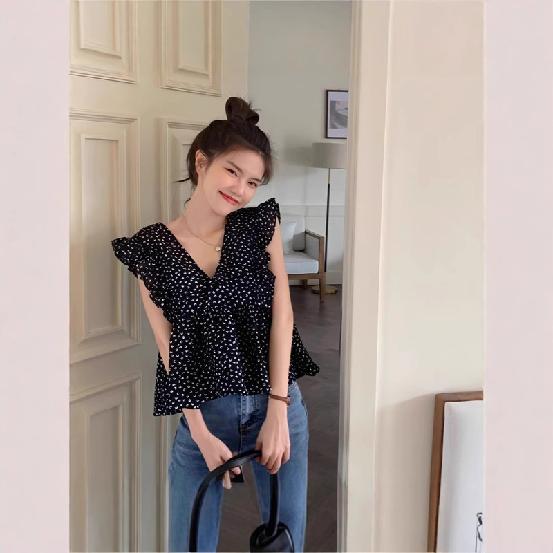 2024 Summer New Korean Style Sleeveless Ruffled Floral Shirt Niche V-neck Elegant Slim-fit Women's Trendy Top