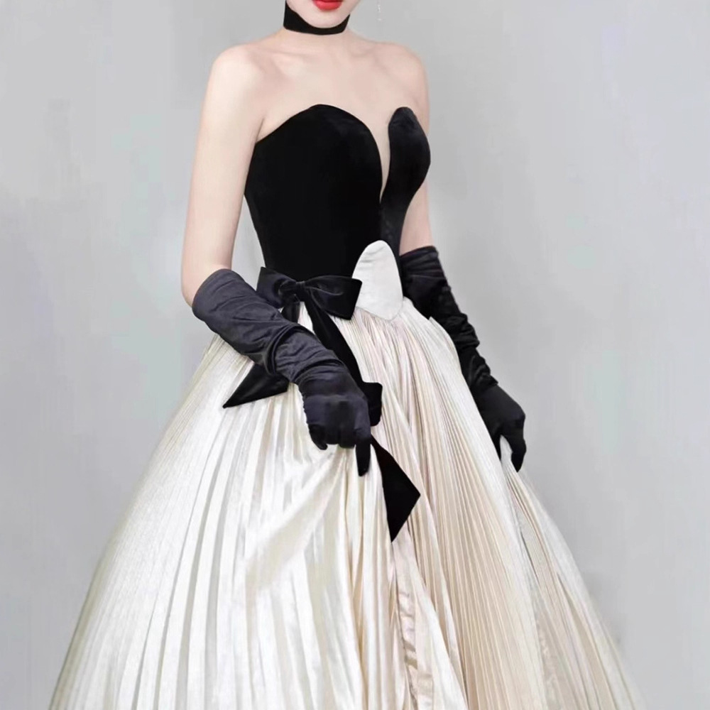 Hepburn-Style Evening Dress for Women, Black Velvet, High-End, Ladylike Elegant, Classy and Atmospheric Host, Accessible Luxury Toast Dress