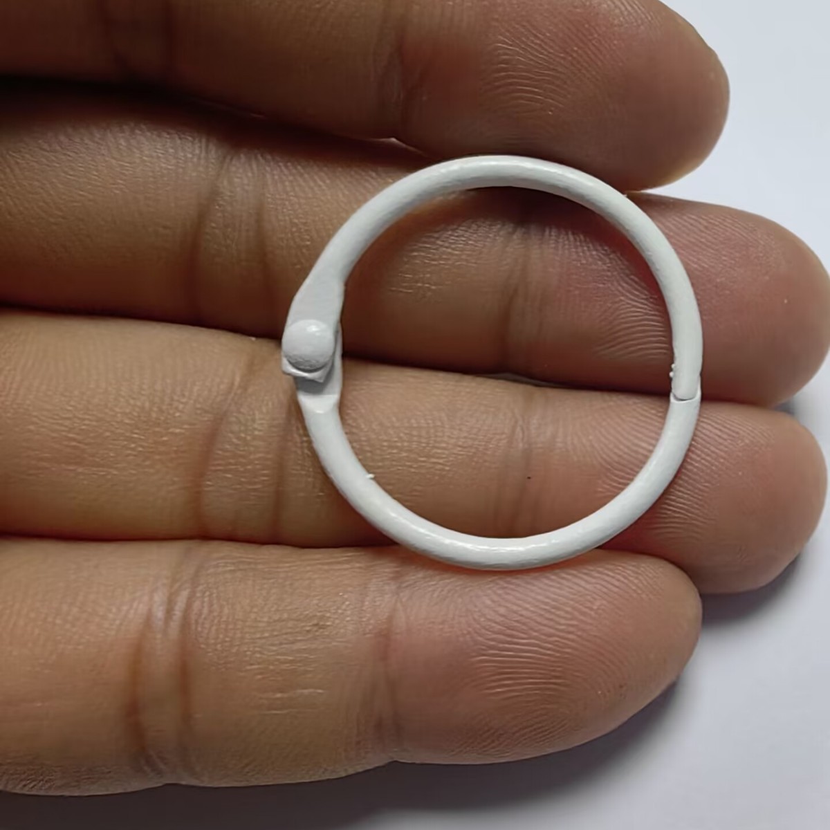 DIY accesorios de llavero 30mm hierro pintado colorido llavero redondo anillo de apertura de anillo de fijación