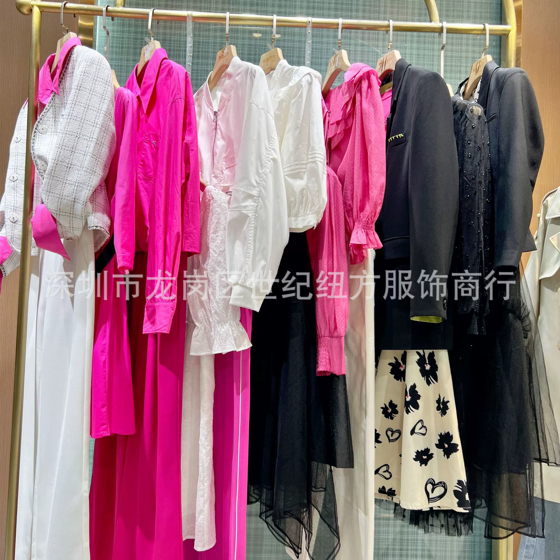 Высококачественная женская одежда для повседневной носки, модная и стильная, осенняя распродажа, прямые поставки со склада.