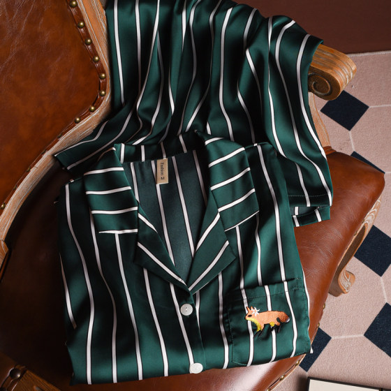 Summer Silk Pajamas for Men and Women Mulberry Silk Couple suit Short-sleeved Shorts Striped Thin Home Clothes AAA