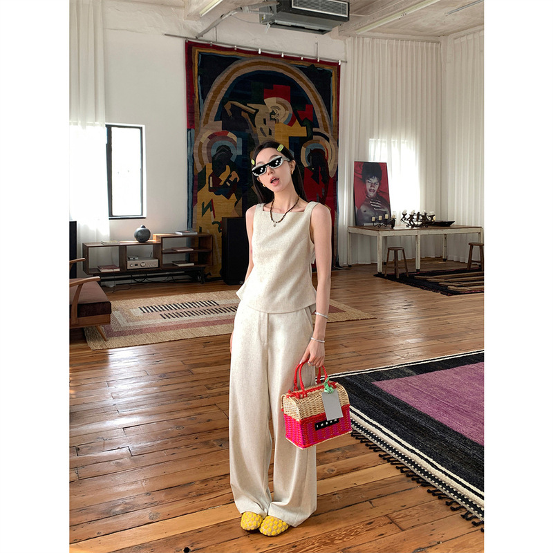 District Ouyang 4/14 20 o'clock [Real Wear Niche Formula] Old Qian Feng Small Shirt Straight Pants Half-length Skirt