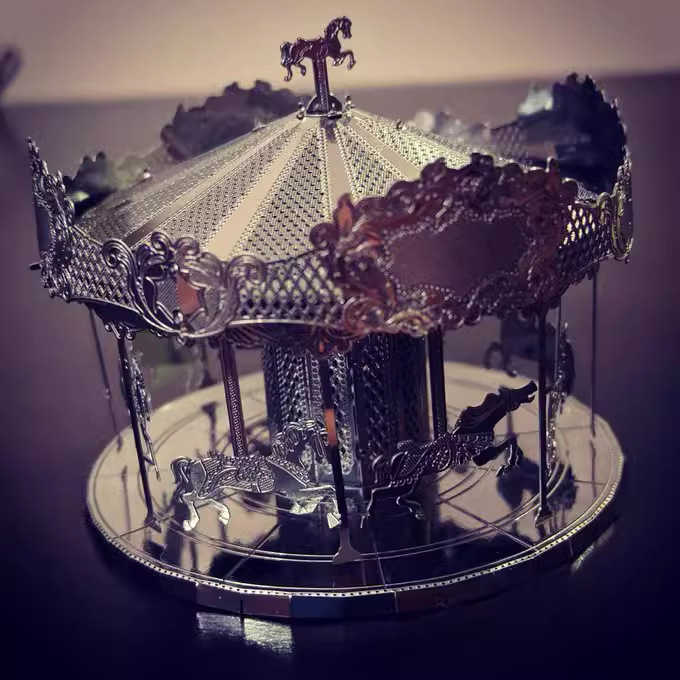 Pertenece al por mayor KM grupo DIY modelo de ensamblaje 3D fotolitografía rompecabezas metálicos estereoscópicos al por mayor una venta