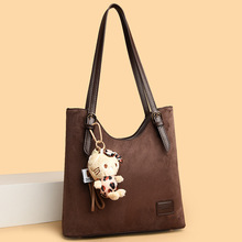 山下有鹿皮公仔熊通勤女包包新款麂皮绒女士手提包外贸磨砂皮女包