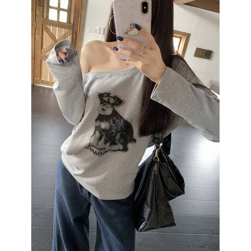 小狗印花设计感露肩斜领上衣女秋季ins宽松显瘦慵懒长袖T恤打底衫|undefined