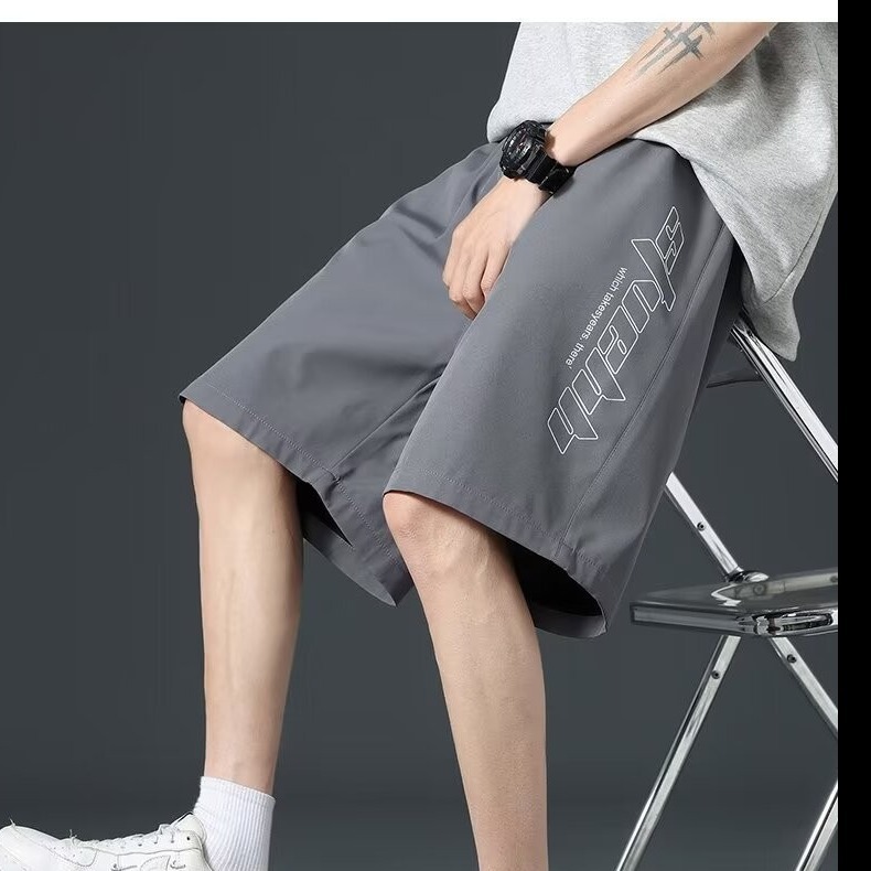 Black shorts for leisure