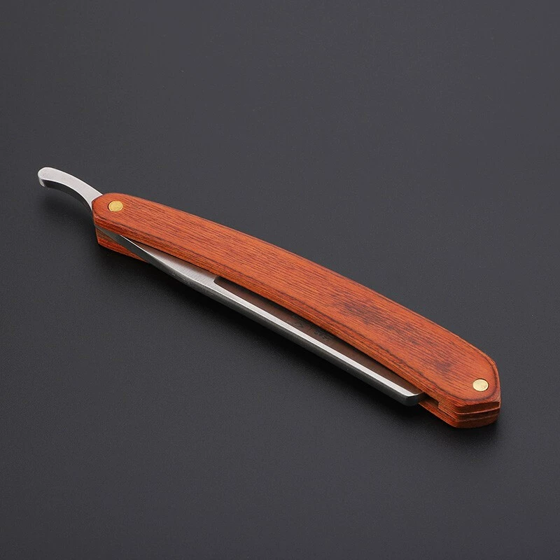 Old-fashioned razor