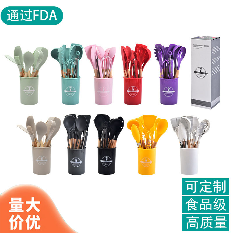 En stock silicona mango de madera utensilios de cocina 12 piezas anti-escaldadura herramientas de cocina wok pala de silicona utensilios de cocina transfronteriza
