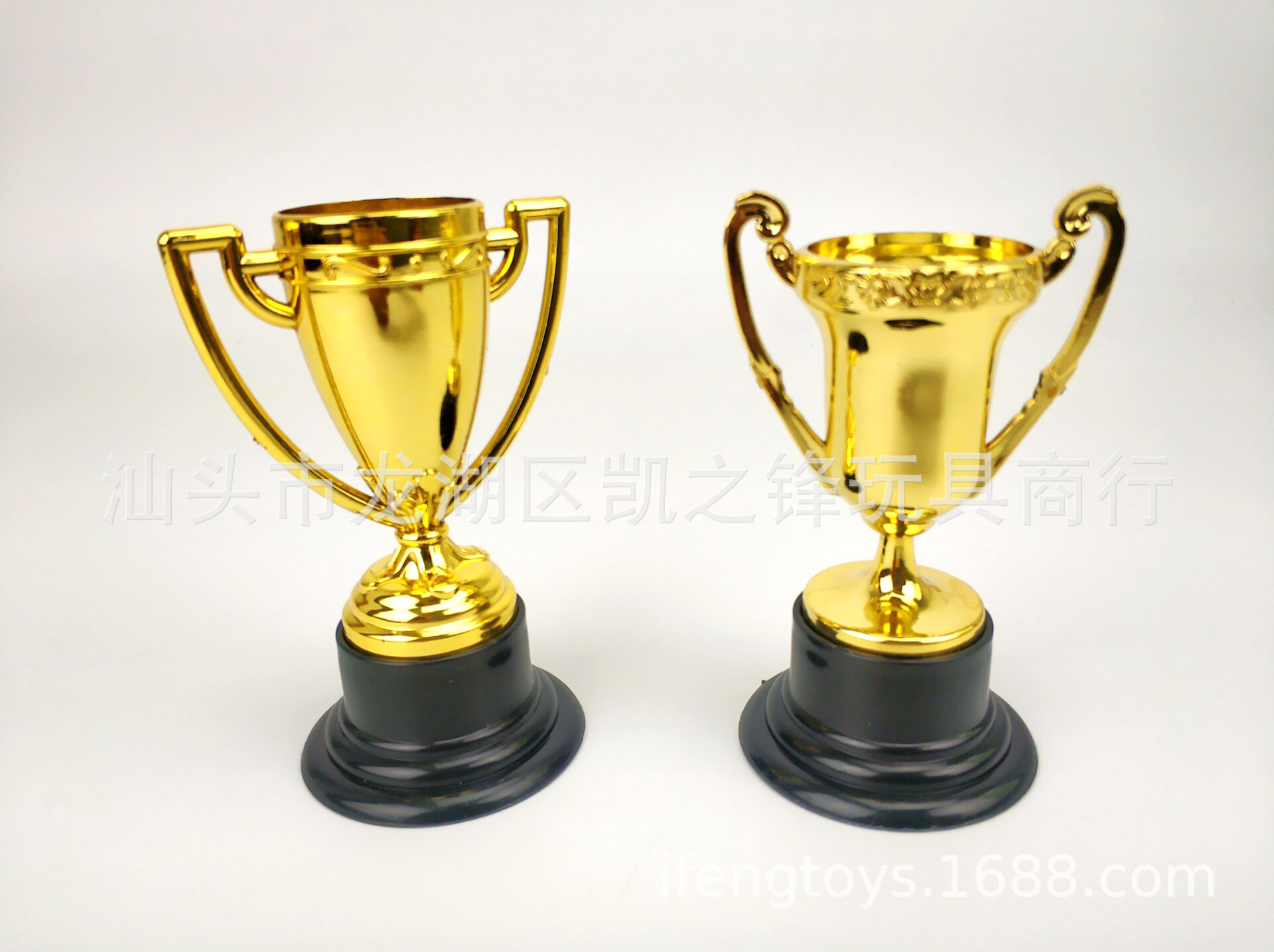 奖杯1