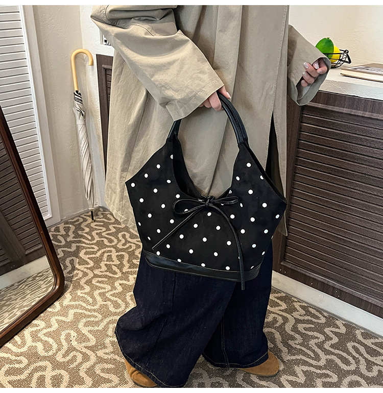 Polka Dot Bow Detail Soft Bucket Shoulder Bag 27