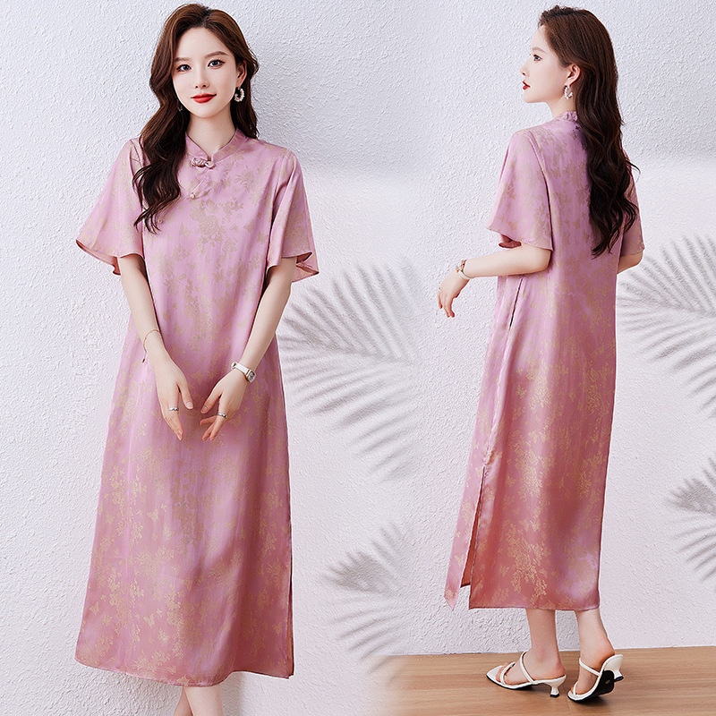 Stand Collar, Buttoned, Diagonal Placket, Bamboo Leaf Brocade Dress, Women's Summer Loose Short-Sleeve Improved Cheongsam Dress, Elegant and Suitable for Work Stand Collar, Buttoned, Diagonal Placket, Bamboo Leaf Brocade Dress, Women's Summer Loose Short-Sleeve Improved Cheongsam Dress, Elegant and Suitable for Work