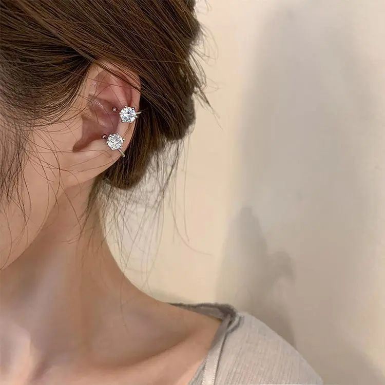 Pinzas de oreja en forma de C de circón galvanizado de oro real coreanas, pequeñas y exquisitas pinzas de hueso de oreja de todo fósforo, sin orejas perforadas, pendientes de nicho para mujeres