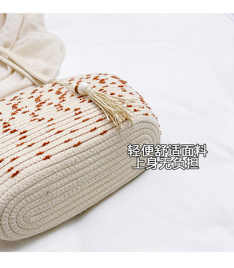 A trendy and stylish underarm bag for summer, a simple single-shoulder bag for women, and a fashionable, casual, and high-quality bag Item Picture