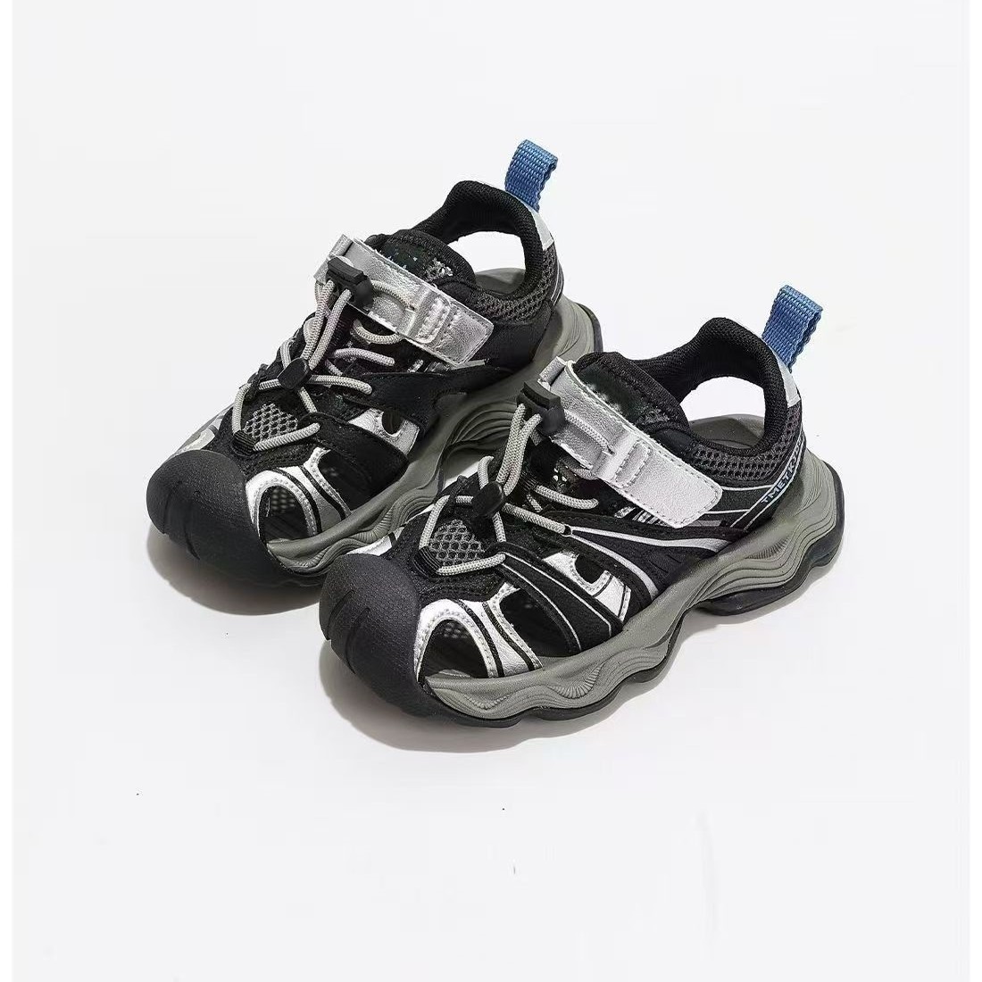 Sandalias deportivas para niños 2026 verano nuevo niño Baotou zapatos de retroceso zapatos de playa de moda para niñas zapatos de playa image 6